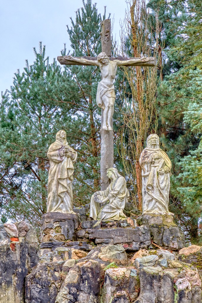HDR kerkfotografie Mariapark Lommel Jesus Maria Sint Fransiscus Homo Josef Kerststal Mary kerstmis christmas noel bedevaart bedevaartplaats pilgrimage pelerinage heilig heilige holy saint
